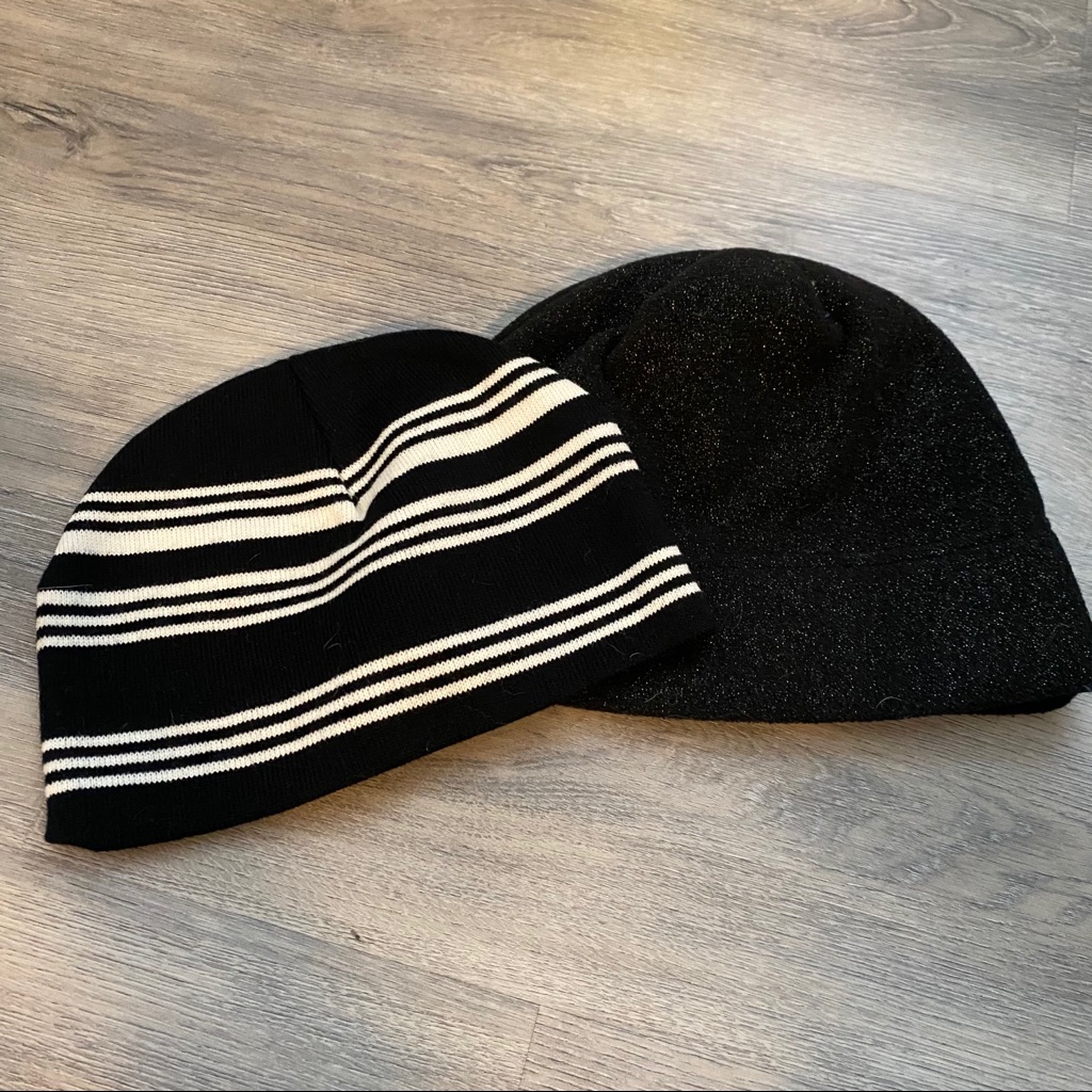 Two Hat Set